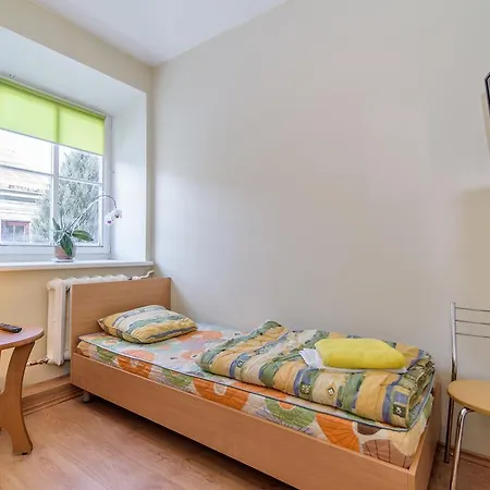 Hostel Filaretai *