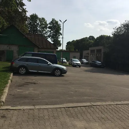 Хостел Filaretai *